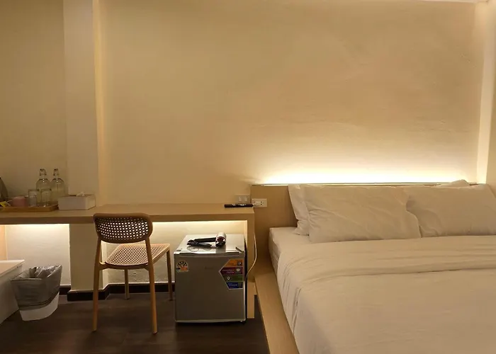 Norns Silom Cafe & Maison d'hôtes 3*